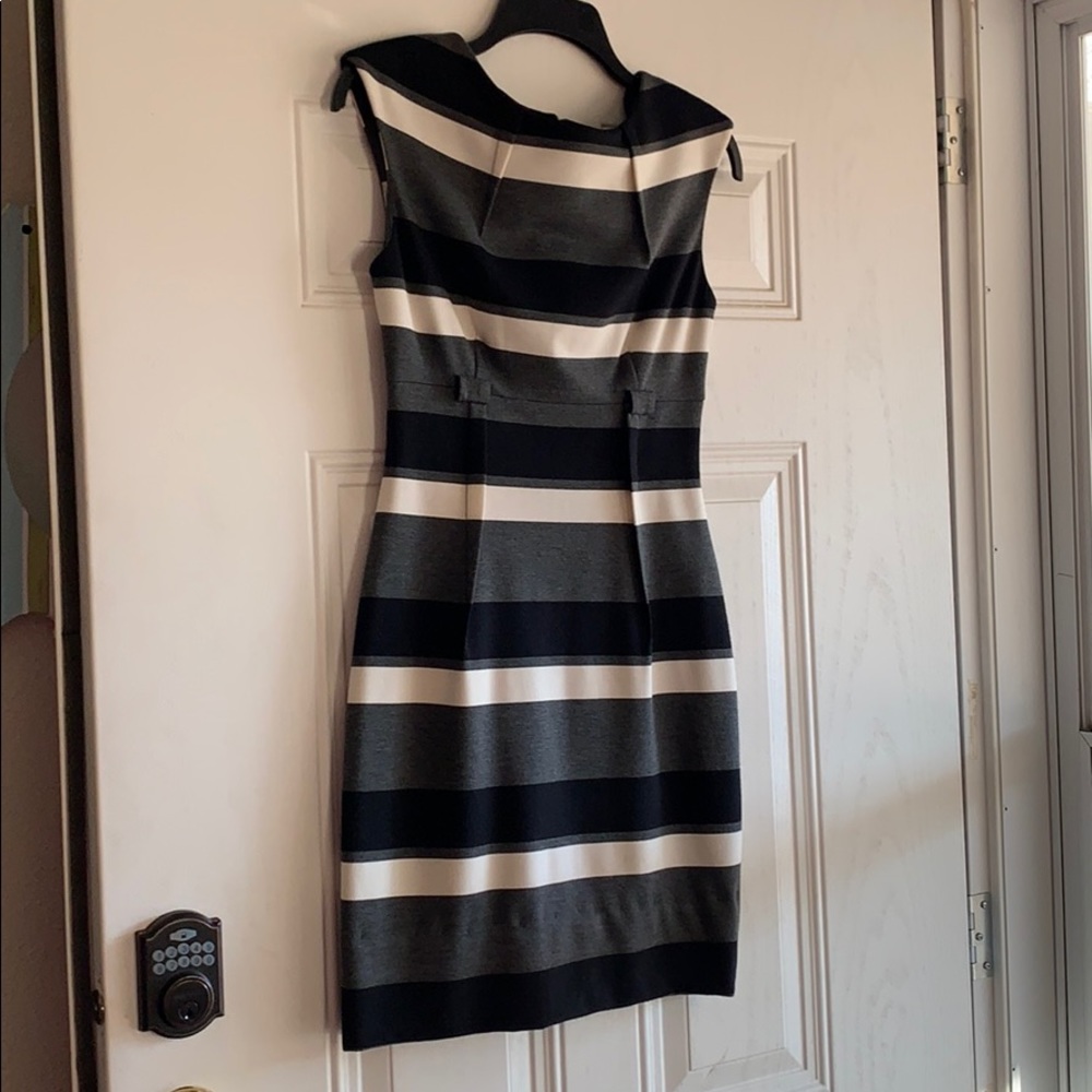 WOMAN INI DRESS SIZE 2